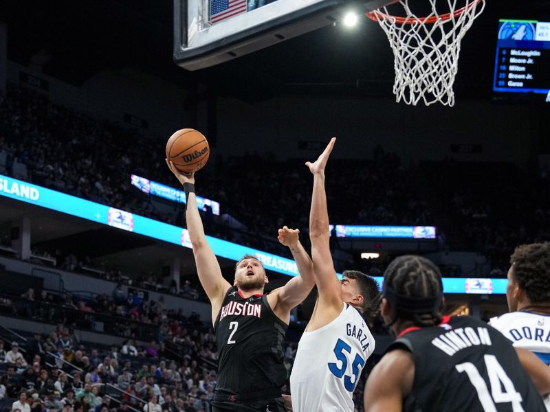 MINNEAPOLIS, MN -  FEBRUARY 4: Jock Landale #2 of the Houston Rockets shoots the ball during the game against the Minnesota Timberwolves on February 4, 2024 at Target Center in Minneapolis, Minnesota. NOTE TO USER: User expressly acknowledges and agrees that, by downloading and or using this Photograph, user is consenting to the terms and conditions of the Getty Images License Agreement. Mandatory Copyright Notice: Copyright 2024 NBAE (Photo by Jordan Johnson/NBAE via Getty Images)