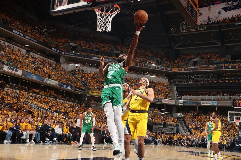 INDIANAPOLIS, IN - MAY 27: Jaylen Brown #7 of the Boston Celtics drives to the basket during the game against the Indiana Pacers during Game 4 of the Eastern Conference Finals of the 2024 NBA Playoffs on May 27, 2024 at Gainbridge Fieldhouse in Indianapolis, Indiana. NOTE TO USER: User expressly acknowledges and agrees that, by downloading and or using this Photograph, user is consenting to the terms and conditions of the Getty Images License Agreement. Mandatory Copyright Notice: Copyright 2024 NBAE (Photo by Nathaniel S. Butler/NBAE via Getty Images)