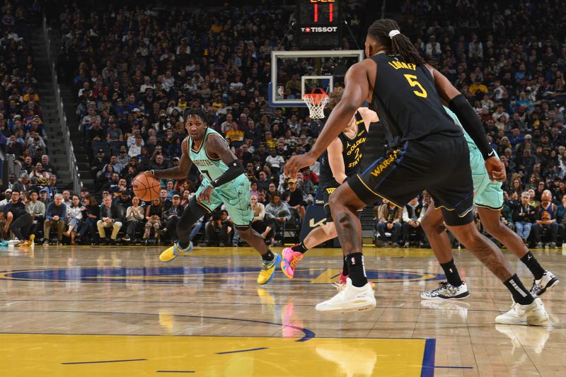 SAN FRANCISCO, CA - FEBRUARY 25: Damion Baugh #7 of the Charlotte Hornets dribbles the ball during the game aGolden State Warriors on February 25, 2025 at Chase Center in San Francisco, California. NOTE TO USER: User expressly acknowledges and agrees that, by downloading and or using this photograph, user is consenting to the terms and conditions of Getty Images License Agreement. Mandatory Copyright Notice: Copyright 2025 NBAE (Photo by Noah Graham/NBAE via Getty Images)