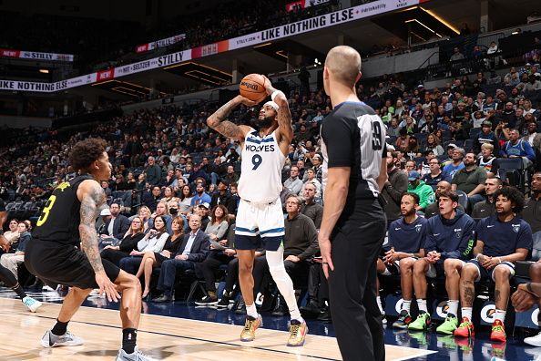 MINNEAPOLIS, MN - NOVEMBER 30: Nickeil Alexander-Walker #9 of the Minnesota Timberwolves shoots the ball during the game against the Utah Jazz on November 30, 2023 at Target Center in Minneapolis, Minnesota. NOTE TO USER: User expressly acknowledges and agrees that, by downloading and or using this Photograph, user is consenting to the terms and conditions of the Getty Images License Agreement. Mandatory Copyright Notice: Copyright 2023 NBAE (Photo by David Sherman/NBAE via Getty Images)