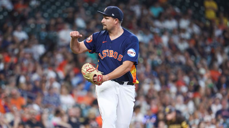 Sep 10, 2023; Houston, Texas, USA; Houston Astros relief pitcher Joel Kuhnel (60) pitches during the eighth inning against the San Diego Padres at Minute Maid Park. Mandatory Credit: Troy Taormina-USA TODAY Sports