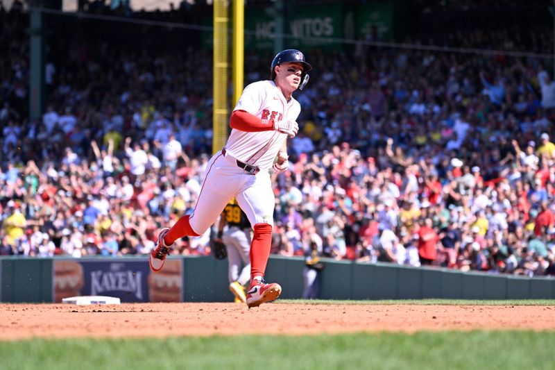 Aug 31, 2025; Boston, Massachusetts, USA; Boston Red Sox second baseman Romy Gonzalez (23) runs to third base during the fifth inning against the Pittsburgh Pirates at Fenway Park. Mandatory Credit: Eric Canha-Imagn Images
