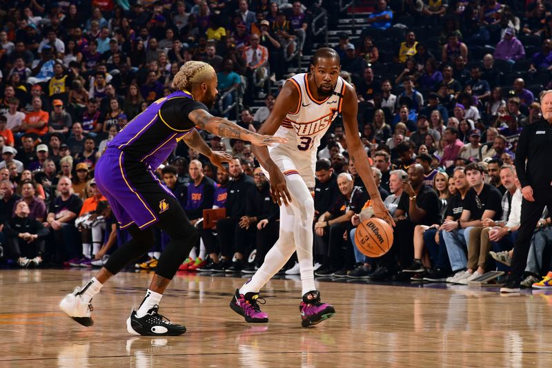 PHOENIX, AZ - OCTOBER 28: Kevin Durant #35 of the Phoenix Suns dribbles the ball during the game against the Los Angeles Lakers on October 28, 2024 at Footprint Center in Phoenix, Arizona. NOTE TO USER: User expressly acknowledges and agrees that, by downloading and or using this photograph, user is consenting to the terms and conditions of the Getty Images License Agreement. Mandatory Copyright Notice: Copyright 2024 NBAE (Photo by Kate Frese/NBAE via Getty Images)