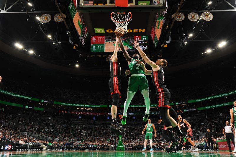 BOSTON, MA - APRIL 24: Jaylen Brown #7 of the Boston Celtics goes to the basket during the game against the Miami Heat during Round 1 Game 2 of the 2024 NBA Playoffs on April 24, 2024 at the TD Garden in Boston, Massachusetts. NOTE TO USER: User expressly acknowledges and agrees that, by downloading and or using this photograph, User is consenting to the terms and conditions of the Getty Images License Agreement. Mandatory Copyright Notice: Copyright 2024 NBAE  (Photo by Brian Babineau/NBAE via Getty Images)