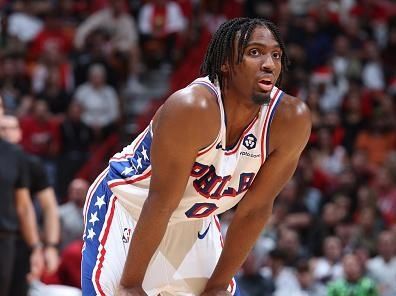 MIAMI, FL - DECEMBER 25:  Tyrese Maxey #0 of the Philadelphia 76ers looks on during the game against the Miami Heat on December 25, 2023 at Kaseya Center in Miami, Florida. NOTE TO USER: User expressly acknowledges and agrees that, by downloading and or using this Photograph, user is consenting to the terms and conditions of the Getty Images License Agreement. Mandatory Copyright Notice: Copyright 2023 NBAE (Photo by David Sherman/NBAE via Getty Images)