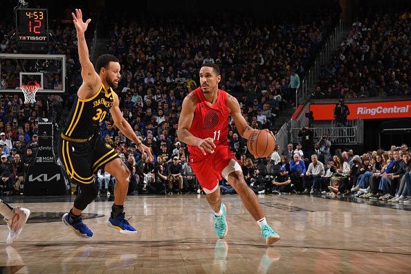 SAN FRANCISCO, CA - DECEMBER 23: Kevin Knox II #11 of the Portland Trail Blazers dribbles the ball during the game against the Golden State Warriors on December 23, 2023 at Chase Center in San Francisco, California. NOTE TO USER: User expressly acknowledges and agrees that, by downloading and or using this photograph, user is consenting to the terms and conditions of Getty Images License Agreement. Mandatory Copyright Notice: Copyright 2023 NBAE (Photo by Noah Graham/NBAE via Getty Images)