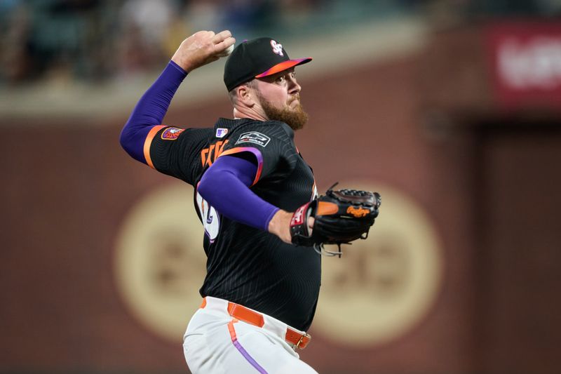 Sep 9, 2025; San Francisco, California, USA; San Francisco Giants pitcher Matt Gage (93) throws a pitch against the Arizona Diamondbacks during the sixth inning at Oracle Park. Mandatory Credit: Robert Edwards-Imagn Images
