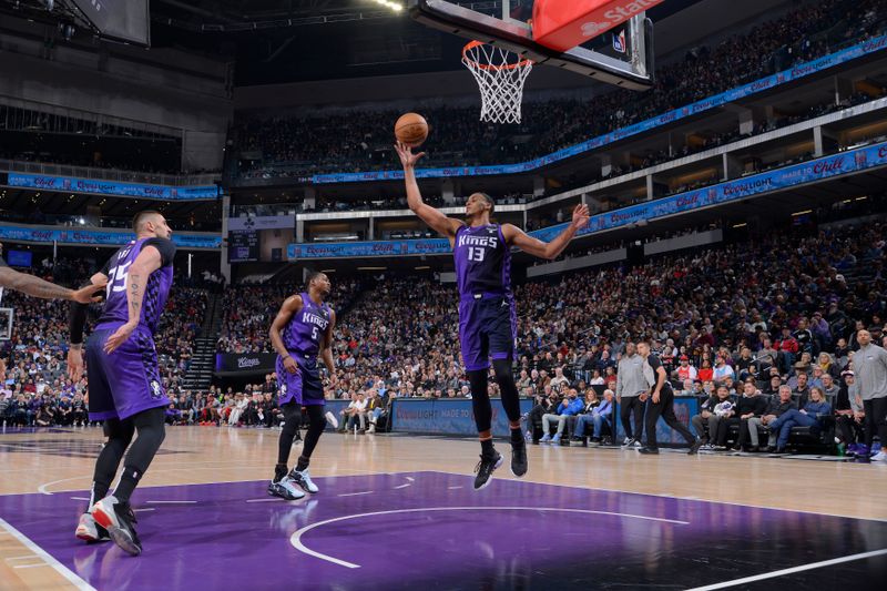 SACRAMENTO, CA - MARCH 4: Keegan Murray #13 of the Sacramento Kings rebounds the ball during the game against the Chicago Bulls on March 4, 2024 at Golden 1 Center in Sacramento, California. NOTE TO USER: User expressly acknowledges and agrees that, by downloading and or using this Photograph, user is consenting to the terms and conditions of the Getty Images License Agreement. Mandatory Copyright Notice: Copyright 2024 NBAE (Photo by Rocky Widner/NBAE via Getty Images)