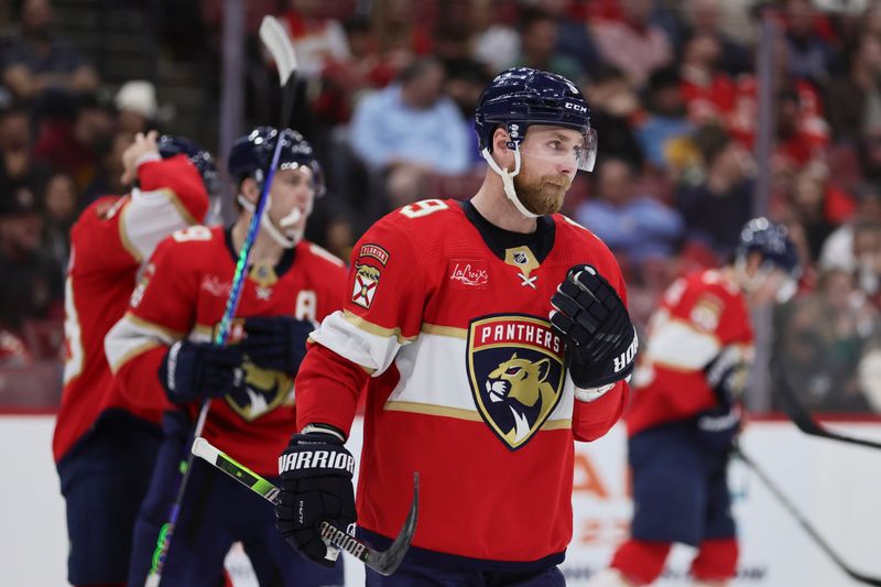 Jan 19, 2024; Sunrise, Florida, USA; Florida Panthers center Sam Bennett (9) looks on against the Minnesota Wild during the second period at Amerant Bank Arena. Mandatory Credit: Sam Navarro-USA TODAY Sports