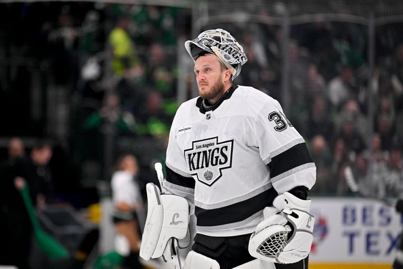 Dec 15, 2025; Dallas, Texas, USA; Los Angeles Kings goaltender Anton Forsberg (31) skates back on the ice during the second period against the Dallas Stars at the American Airlines Center. Mandatory Credit: Jerome Miron-Imagn Images