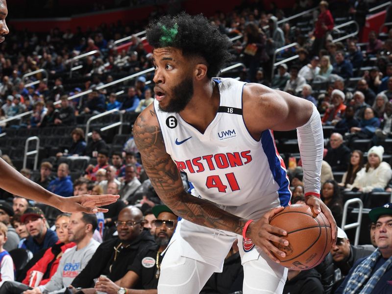 DETROIT, MI - NOVEMBER 27: Saddiq Bey #41 of the Detroit Pistons handles the ball during the game against the Cleveland Cavaliers on November 27, 2022 at Little Caesars Arena in Detroit, Michigan. NOTE TO USER: User expressly acknowledges and agrees that, by downloading and/or using this photograph, User is consenting to the terms and conditions of the Getty Images License Agreement. Mandatory Copyright Notice: Copyright 2022 NBAE (Photo by Chris Schwegler/NBAE via Getty Images)