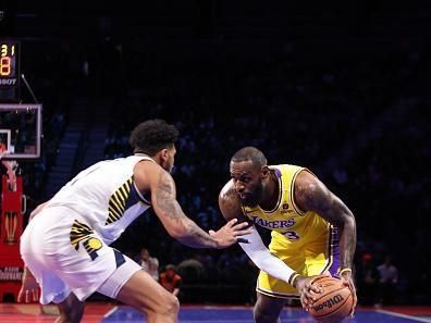 LAS VEGAS, NV - DECEMBER 9: LeBron James #23 of the Los Angeles Lakers handles the ball during the game against the Indiana Pacers during the In-Season Tournament Championship game on December 9, 2023 at T-Mobile Arena in Las Vegas, Nevada. NOTE TO USER: User expressly acknowledges and agrees that, by downloading and or using this photograph, User is consenting to the terms and conditions of the Getty Images License Agreement. Mandatory Copyright Notice: Copyright 2023 NBAE (Photo by Jeff Haynes/NBAE via Getty Images)