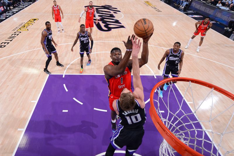 SACRAMENTO, CA - APRIL 11: Zion Williamson #1 of the New Orleans Pelicans drives to the basket during the game against the Sacramento Kings on April 11, 2024 at Golden 1 Center in Sacramento, California. NOTE TO USER: User expressly acknowledges and agrees that, by downloading and or using this Photograph, user is consenting to the terms and conditions of the Getty Images License Agreement. Mandatory Copyright Notice: Copyright 2024 NBAE (Photo by Rocky Widner/NBAE via Getty Images)