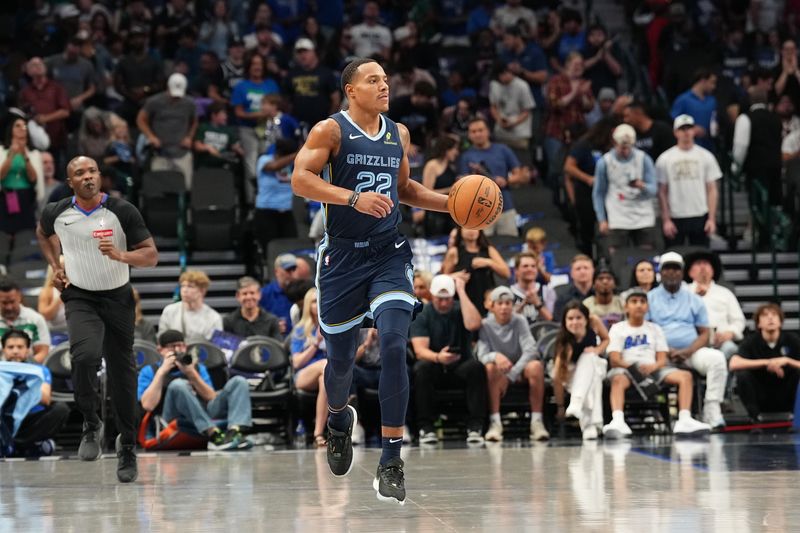 DALLAS, TX - OCTOBER 7: Desmond Bane #22 of the Memphis Grizzlies dribbles the ball during the game against the Dallas Mavericks during the 2024 NBA Preseason on October 7, 2024 at dalAmerican Airlines Center in Dallas, Texas. NOTE TO USER: User expressly acknowledges and agrees that, by downloading and or using this photograph, User is consenting to the terms and conditions of the Getty Images License Agreement. Mandatory Copyright Notice: Copyright 2024 NBAE (Photo by Glenn James/NBAE via Getty Images)