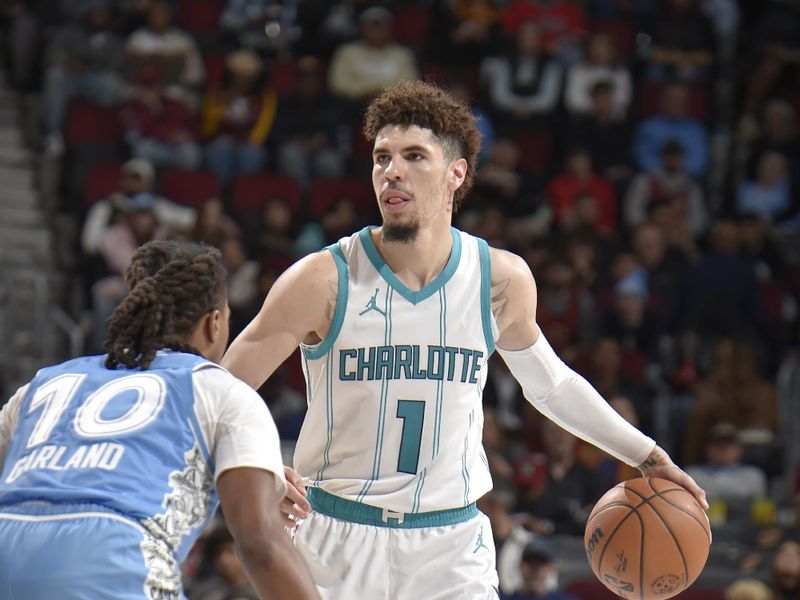 CLEVELAND, OH - NOVEMBER 17: LaMelo Ball #1 of the Charlotte Hornets dribbles the ball during the game against the Cleveland Cavaliers on November 17, 2024 at Rocket Mortgage FieldHouse in Cleveland, Ohio. NOTE TO USER: User expressly acknowledges and agrees that, by downloading and/or using this Photograph, user is consenting to the terms and conditions of the Getty Images License Agreement. Mandatory Copyright Notice: Copyright 2024 NBAE (Photo by David Liam Kyle/NBAE via Getty Images)