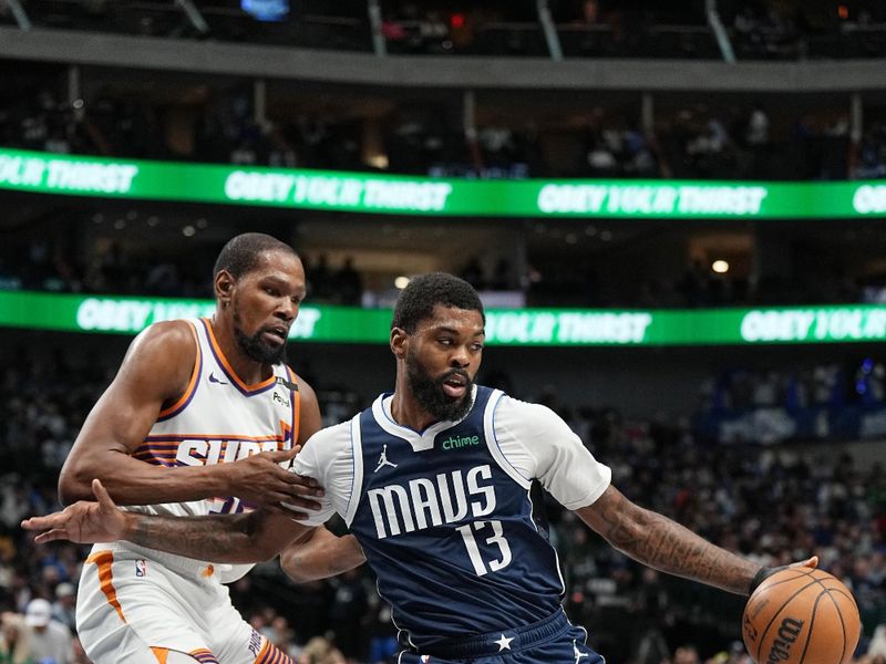 DALLAS, TX - NOVEMBER 8: Naji Marshall #13 of the Dallas Mavericks looks to pass the ball during the game against the Phoenix Suns on November 6, 2024 at the American Airlines Center in Dallas, Texas. NOTE TO USER: User expressly acknowledges and agrees that, by downloading and or using this photograph, User is consenting to the terms and conditions of the Getty Images License Agreement. Mandatory Copyright Notice: Copyright 2024 NBAE (Photo by Glenn James/NBAE via Getty Images)