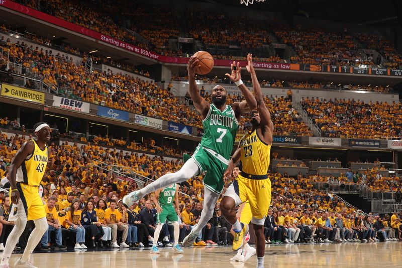 INDIANAPOLIS, IN - MAY 27: Jaylen Brown #7 of the Boston Celtics drives to the basket during the game against the Indiana Pacers during Game 4 of the Eastern Conference Finals of the 2024 NBA Playoffs on May 27, 2024 at Gainbridge Fieldhouse in Indianapolis, Indiana. NOTE TO USER: User expressly acknowledges and agrees that, by downloading and or using this Photograph, user is consenting to the terms and conditions of the Getty Images License Agreement. Mandatory Copyright Notice: Copyright 2024 NBAE (Photo by Nathaniel S. Butler/NBAE via Getty Images)