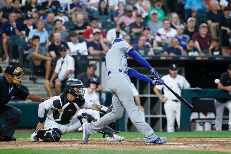 White Sox's Early Lead Overwhelmed by Dodgers' Steady Climb to 4-3 Victory