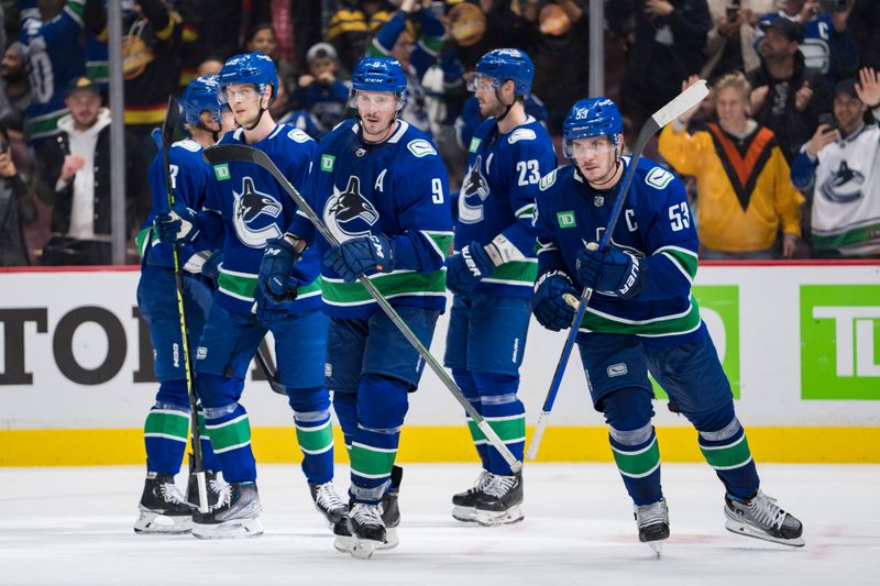 Rogers Arena Showdown: Vancouver Canucks Clash with St. Louis Blues