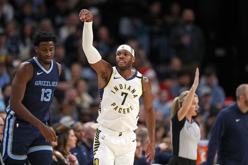 MEMPHIS, TENNESSEE - DECEMBER 21: Buddy Hield #7 of the Indiana Pacers reacts during the first half against the Memphis Grizzlies at FedExForum on December 21, 2023 in Memphis, Tennessee. NOTE TO USER: User expressly acknowledges and agrees that, by downloading and or using this photograph, User is consenting to the terms and conditions of the Getty Images License Agreement. (Photo by Justin Ford/Getty Images)