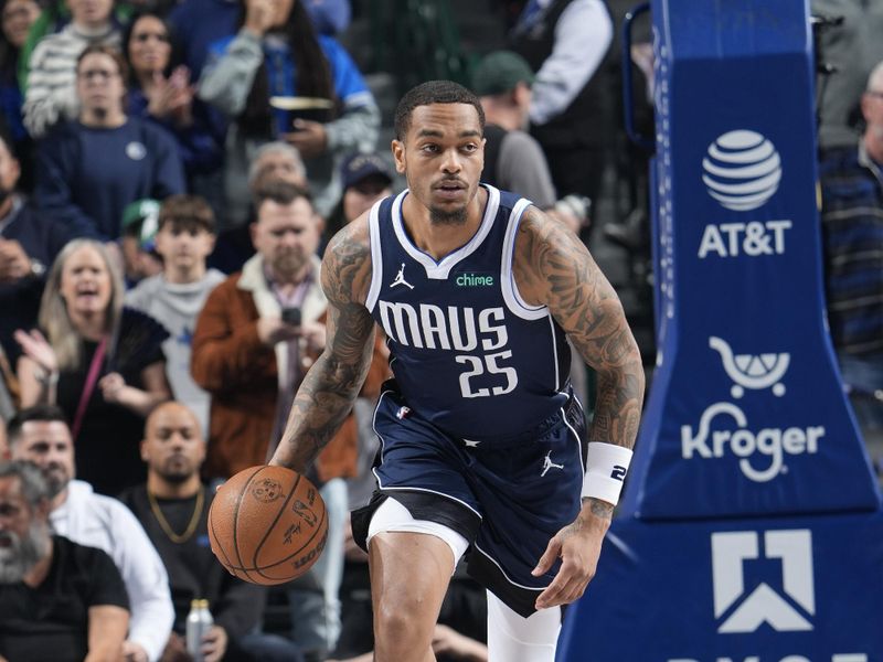 DALLAS, TX - JANUARY 27:  P.J Washington #25 of the Dallas Mavericks dribbles the ball during the game against the Washington Wizards on January 27, 2025 at American Airlines Center in Dallas, Texas. NOTE TO USER: User expressly acknowledges and agrees that, by downloading and or using this photograph, User is consenting to the terms and conditions of the Getty Images License Agreement. Mandatory Copyright Notice: Copyright 2025 NBAE (Photo by Glenn James/NBAE via Getty Images)