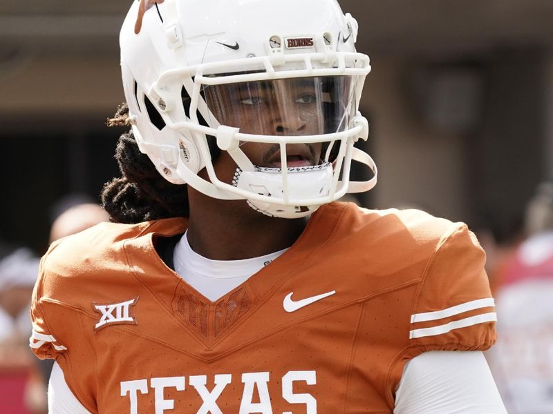 Oct 28, 2023; Austin, Texas, USA; Texas Longhorns quarterback Maalik Murphy (6) warms up before a game against the Brigham Young Cougars at Darrell K Royal-Texas Memorial Stadium. Mandatory Credit: Scott Wachter-USA TODAY Sports