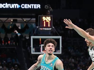 CHARLOTTE, NC - NOVEMBER 17: LaMelo Ball #1 of the Charlotte Hornets drives to the basket during the game against the Milwaukee Bucks during the In-Season Tournament on November 17, 2023 at Spectrum Center in Charlotte, North Carolina. NOTE TO USER: User expressly acknowledges and agrees that, by downloading and or using this photograph, User is consenting to the terms and conditions of the Getty Images License Agreement.  Mandatory Copyright Notice:  Copyright 2023 NBAE (Photo by Brock Williams-Smith/NBAE via Getty Images)