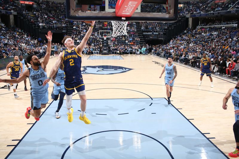 MEMPHIS, TN - FEBRUARY 2: Brandin Podziemski #2 of the Golden State Warriors drives to the basket during the game against the Memphis Grizzlies on February 2, 2024 at FedExForum in Memphis, Tennessee. NOTE TO USER: User expressly acknowledges and agrees that, by downloading and or using this photograph, User is consenting to the terms and conditions of the Getty Images License Agreement. Mandatory Copyright Notice: Copyright 2024 NBAE (Photo by Joe Murphy/NBAE via Getty Images)