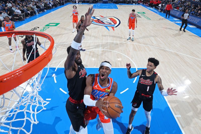 CHICAGO, IL - JANUARY 23: Shai Gilgeous-Alexander #2 of the Oklahoma City Thunder drives to the basket during the game against the Portland Trail Blazers on January 23, 2024 at United Center in Chicago, Illinois. NOTE TO USER: User expressly acknowledges and agrees that, by downloading and or using this photograph, User is consenting to the terms and conditions of the Getty Images License Agreement. Mandatory Copyright Notice: Copyright 2024 NBAE (Photo by Jeff Haynes/NBAE via Getty Images)