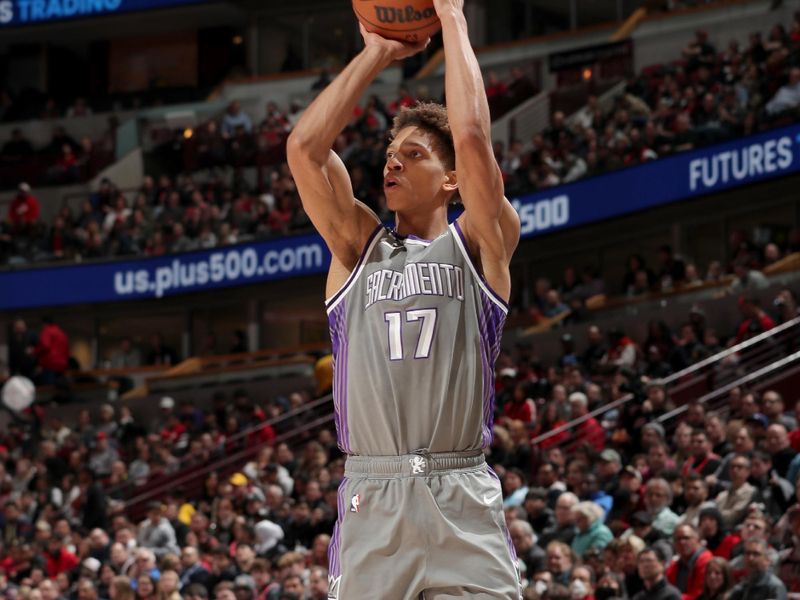 CHICAGO, IL - MARCH 15: Kessler Edwards #17 of the Sacramento Kings shoots a three point basket during the game against the Chicago Bulls on March 15, 2023 at United Center in Chicago, Illinois. NOTE TO USER: User expressly acknowledges and agrees that, by downloading and or using this photograph, User is consenting to the terms and conditions of the Getty Images License Agreement. Mandatory Copyright Notice: Copyright 2023 NBAE (Photo by Gary Dineen/NBAE via Getty Images)