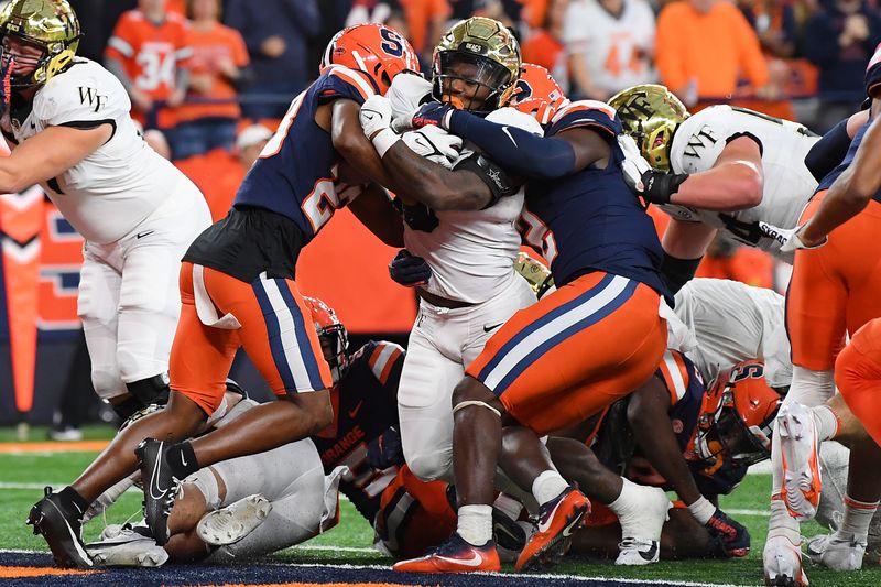 Clash at FAU Stadium: South Florida Bulls Take on Syracuse Orange in College Football Showdown