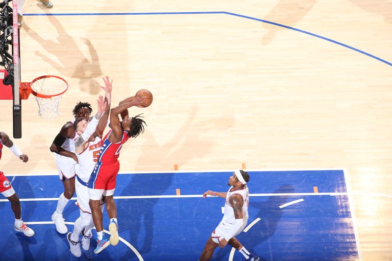 NEW YORK, NY - APRIL 20:  Tyrese Maxey #0 of the Philadelphia 76ers goes to the basket during the game against the New York Knicks during Round 1 Game 1 of the 2024 NBA Playoffs on April 20, 2024 at Madison Square Garden in New York City, New York.  NOTE TO USER: User expressly acknowledges and agrees that, by downloading and or using this photograph, User is consenting to the terms and conditions of the Getty Images License Agreement. Mandatory Copyright Notice: Copyright 2024 NBAE  (Photo by Nathaniel S. Butler/NBAE via Getty Images)