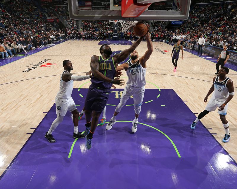 NEW ORLEANS, LA - JANUARY 7: Zion Williamson #1 of the New Orleans Pelicans drives to the basket during the game against the Minnesota Timberwolves on January 7, 2025 at the Smoothie King Center in New Orleans, Louisiana. NOTE TO USER: User expressly acknowledges and agrees that, by downloading and or using this Photograph, user is consenting to the terms and conditions of the Getty Images License Agreement. Mandatory Copyright Notice: Copyright 2025 NBAE(Photo by Layne Murdoch Jr./NBAE via Getty Images)