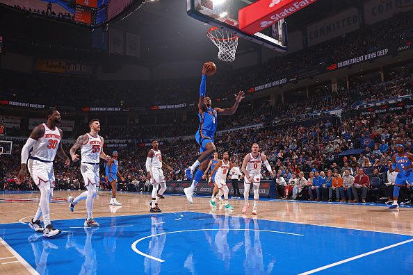 OKLAHOMA CITY, OK - DECEMBER 27: Jalen Williams #8 of the Oklahoma City Thunder shoots the ball during the game against the New York Knicks on December 27, 2023 at Paycom Arena in Oklahoma City, Oklahoma. NOTE TO USER: User expressly acknowledges and agrees that, by downloading and or using this photograph, User is consenting to the terms and conditions of the Getty Images License Agreement. Mandatory Copyright Notice: Copyright 2023 NBAE (Photo by Zach Beeker/NBAE via Getty Images)