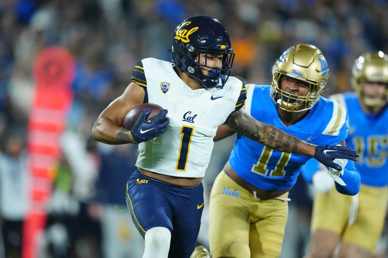 Clash at Independence Stadium: Texas Tech Red Raiders vs California Golden Bears in College Foot...