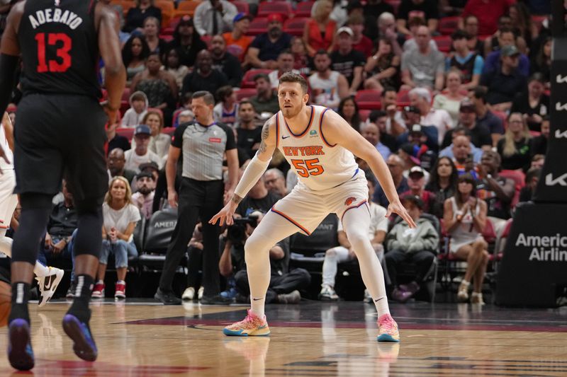 MIAMI, FL - APRIL 2: Isaiah Hartenstein #55 of the New York Knicks plays defense during the game against the Miami Heat on April 2, 2024 at Kaseya Center in Miami, Florida. NOTE TO USER: User expressly acknowledges and agrees that, by downloading and or using this Photograph, user is consenting to the terms and conditions of the Getty Images License Agreement. Mandatory Copyright Notice: Copyright 2024 NBAE (Photo by Eric Espada/NBAE via Getty Images)