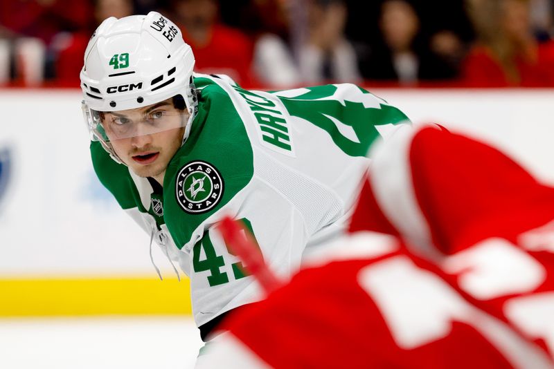 Can Dallas Stars' Powerplay Strategy Overcome Detroit Red Wings' Defense at Little Caesars Arena?