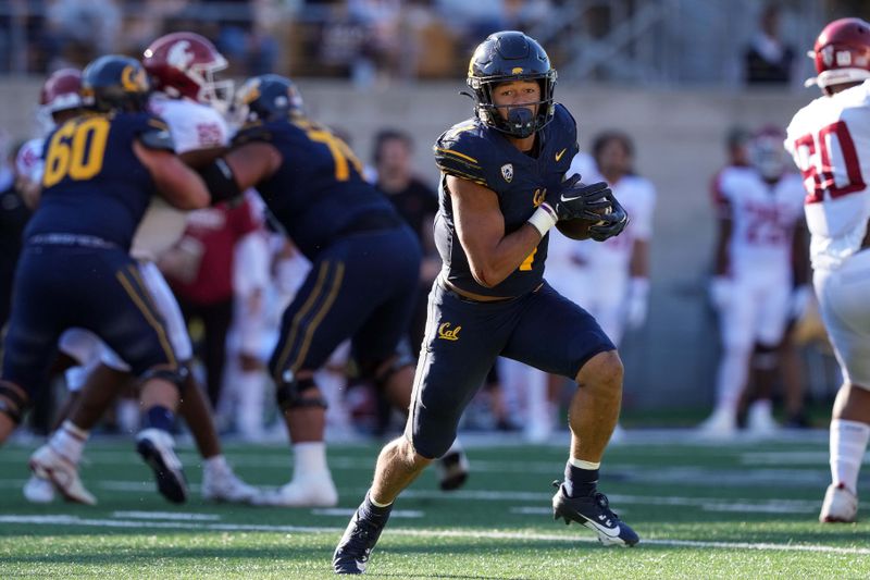 Nov 11, 2023; Berkeley, California, USA; California Golden Bears running back Jaydn Ott (1) rushes for a touchdown against the Washington State Cougars during the second quarter at California Memorial Stadium. Mandatory Credit: Darren Yamashita-USA TODAY Sports 