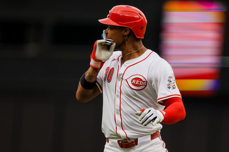 Can Reds' Offensive Juggernaut Outshine Rockies' Resilience?