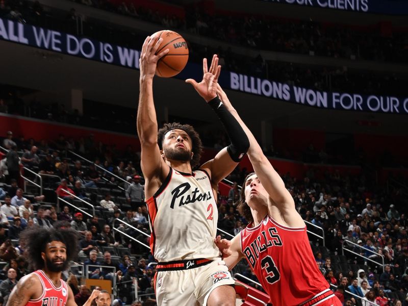 DETROIT, MI - NOVEMBER 18: Cade Cunningham #2 of the Detroit Pistons drives to the basket during the game against the Chicago Bulls on November 18, 2024 at Little Caesars Arena in Detroit, Michigan. NOTE TO USER: User expressly acknowledges and agrees that, by downloading and/or using this photograph, User is consenting to the terms and conditions of the Getty Images License Agreement. Mandatory Copyright Notice: Copyright 2024 NBAE (Photo by Chris Schwegler/NBAE via Getty Images)