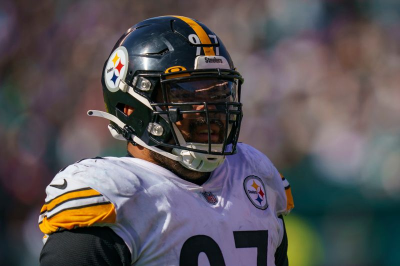 Pittsburgh Steelers defensive tackle Cameron Heyward looks on during the NFL football game against the Philadelphia Eagles, Sunday, Oct. 30, 2022, in Philadelphia. (AP Photo/Chris Szagola)