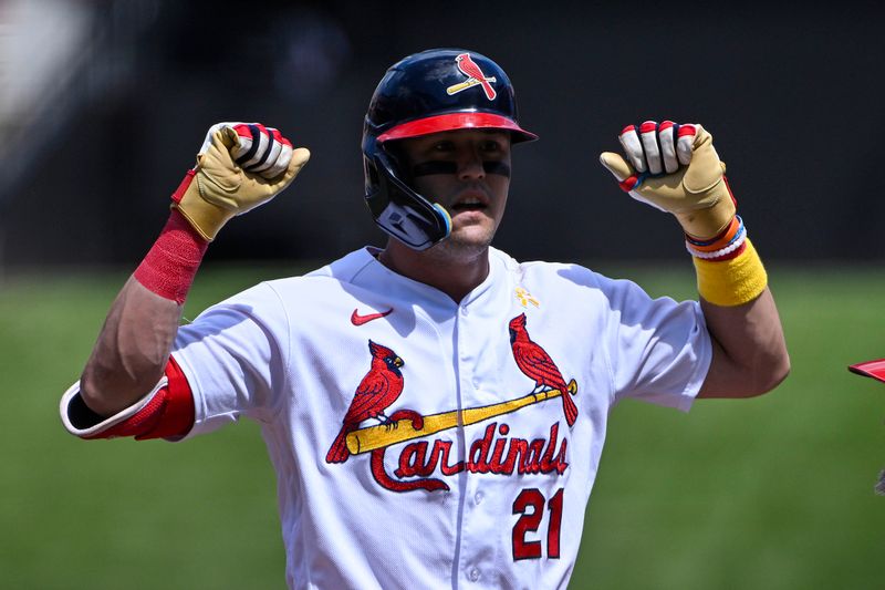 Sep 3, 2023; St. Louis, Missouri, USA;  St. Louis Cardinals center fielder Lars Nootbaar (21) reacts after hitting a single against the Pittsburgh Pirates during the first inning at Busch Stadium. Mandatory Credit: Jeff Curry-USA TODAY Sports
