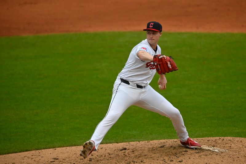 Tigers Roar to Face Guardians at Comerica Park in Anticipated Showdown