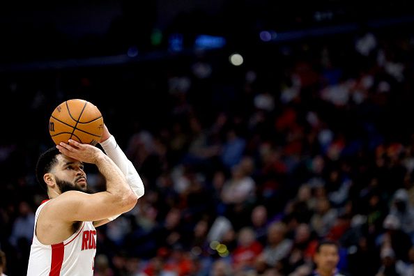 NEW ORLEANS, LOUISIANA - DECEMBER 23: Fred VanVleet #5 of the Houston Rockets  shoots a free throw during the fourth quarter of an NBA game against the New Orleans Pelicans at Smoothie King Center on December 23, 2023 in New Orleans, Louisiana. NOTE TO USER: User expressly acknowledges and agrees that, by downloading and or using this photograph, User is consenting to the terms and conditions of the Getty Images License Agreement. (Photo by Sean Gardner/Getty Images)