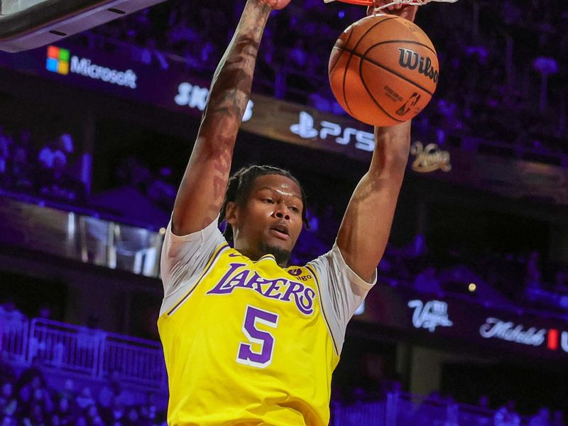 LAS VEGAS, NEVADA - DECEMBER 07: Cam Reddish #5 of the Los Angeles Lakers dunks against the New Orleans Pelicans in the first half of the West semifinal game of the inaugural NBA In-Season Tournament at T-Mobile Arena on December 07, 2023 in Las Vegas, Nevada. NOTE TO USER: User expressly acknowledges and agrees that, by downloading and or using this photograph, User is consenting to the terms and conditions of the Getty Images License Agreement.  (Photo by Ethan Miller/Getty Images)