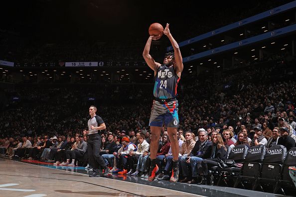 BROOKLYN, NY - DECEMBER 20: Cam Thomas #24 of the Brooklyn Nets shoots the ball during the game against the New York Knicks on December 20, 2023 at Barclays Center in Brooklyn, New York. NOTE TO USER: User expressly acknowledges and agrees that, by downloading and or using this Photograph, user is consenting to the terms and conditions of the Getty Images License Agreement. Mandatory Copyright Notice: Copyright 2023 NBAE (Photo by Nathaniel S. Butler/NBAE via Getty Images)