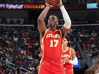 NEW ORLEANS, LA - NOVEMBER 4: Onyeka Okongwu #17 of the Atlanta Hawks shoots a free throw during the game against the New Orleans Pelicans on November 4, 2023 at the Smoothie King Center in New Orleans, Louisiana. NOTE TO USER: User expressly acknowledges and agrees that, by downloading and or using this Photograph, user is consenting to the terms and conditions of the Getty Images License Agreement. Mandatory Copyright Notice: Copyright 2023 NBAE (Photo by Layne Murdoch Jr./NBAE via Getty Images)