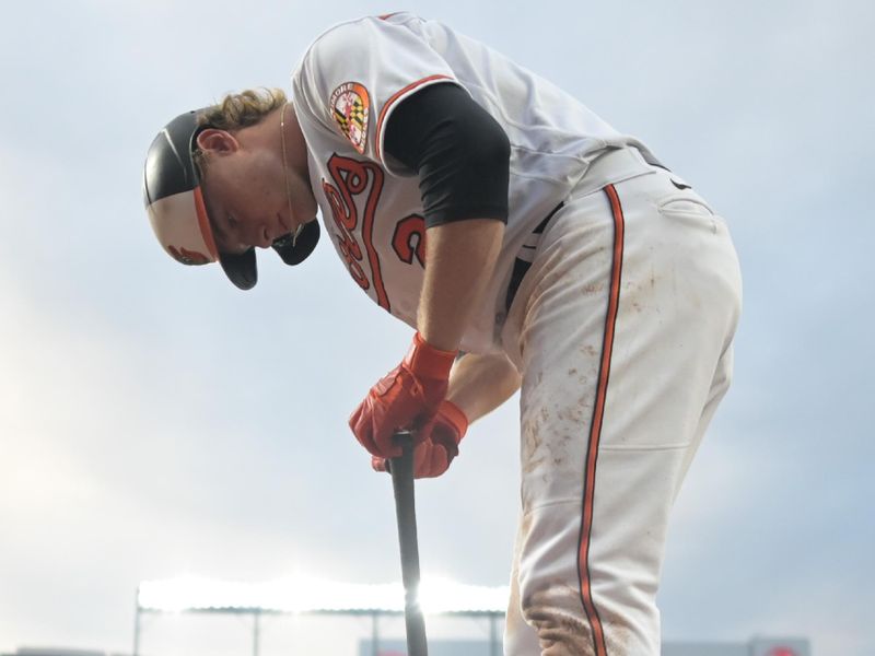 Aug 23, 2023; Baltimore, Maryland, USA;  Baltimore Orioles shortstop  Gunnar Henderson (2) prepares for a first inning at bat during the first inning against the Toronto Blue Jays at Oriole Park at Camden Yards. Mandatory Credit: Tommy Gilligan-USA TODAY Sports