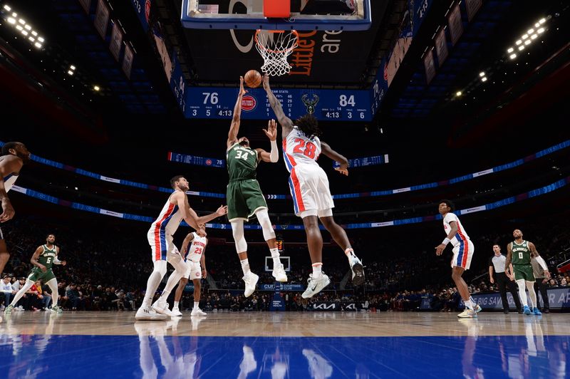 DETROIT, MI - JANUARY 22: Giannis Antetokounmpo #34 of the Milwaukee Bucks drives to the basket during the game against the Detroit Pistons on January 22, 2024 at Little Caesars Arena in Detroit, Michigan. NOTE TO USER: User expressly acknowledges and agrees that, by downloading and/or using this photograph, User is consenting to the terms and conditions of the Getty Images License Agreement. Mandatory Copyright Notice: Copyright 2024 NBAE (Photo by Chris Schwegler/NBAE via Getty Images)