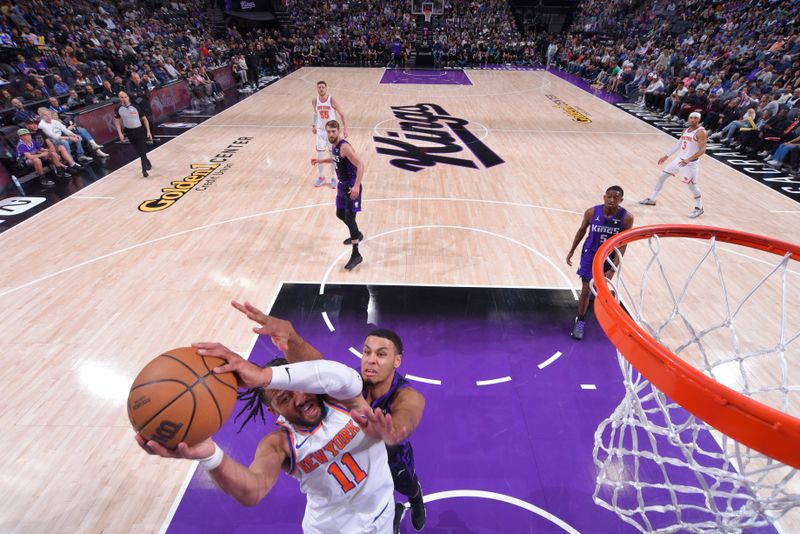 SACRAMENTO, CA - MARCH 16: Jalen Brunson #11 of the New York Knicks drives to the basket during the game against the Sacramento Kings on March 16, 2024 at Golden 1 Center in Sacramento, California. NOTE TO USER: User expressly acknowledges and agrees that, by downloading and or using this Photograph, user is consenting to the terms and conditions of the Getty Images License Agreement. Mandatory Copyright Notice: Copyright 2024 NBAE (Photo by Rocky Widner/NBAE via Getty Images)